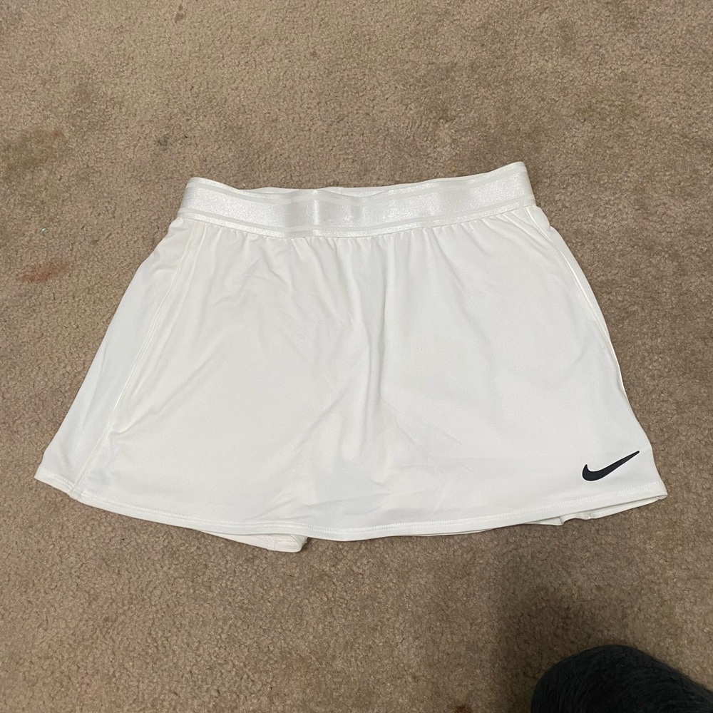 NIKE DRI FIT TENNIS SKIRT